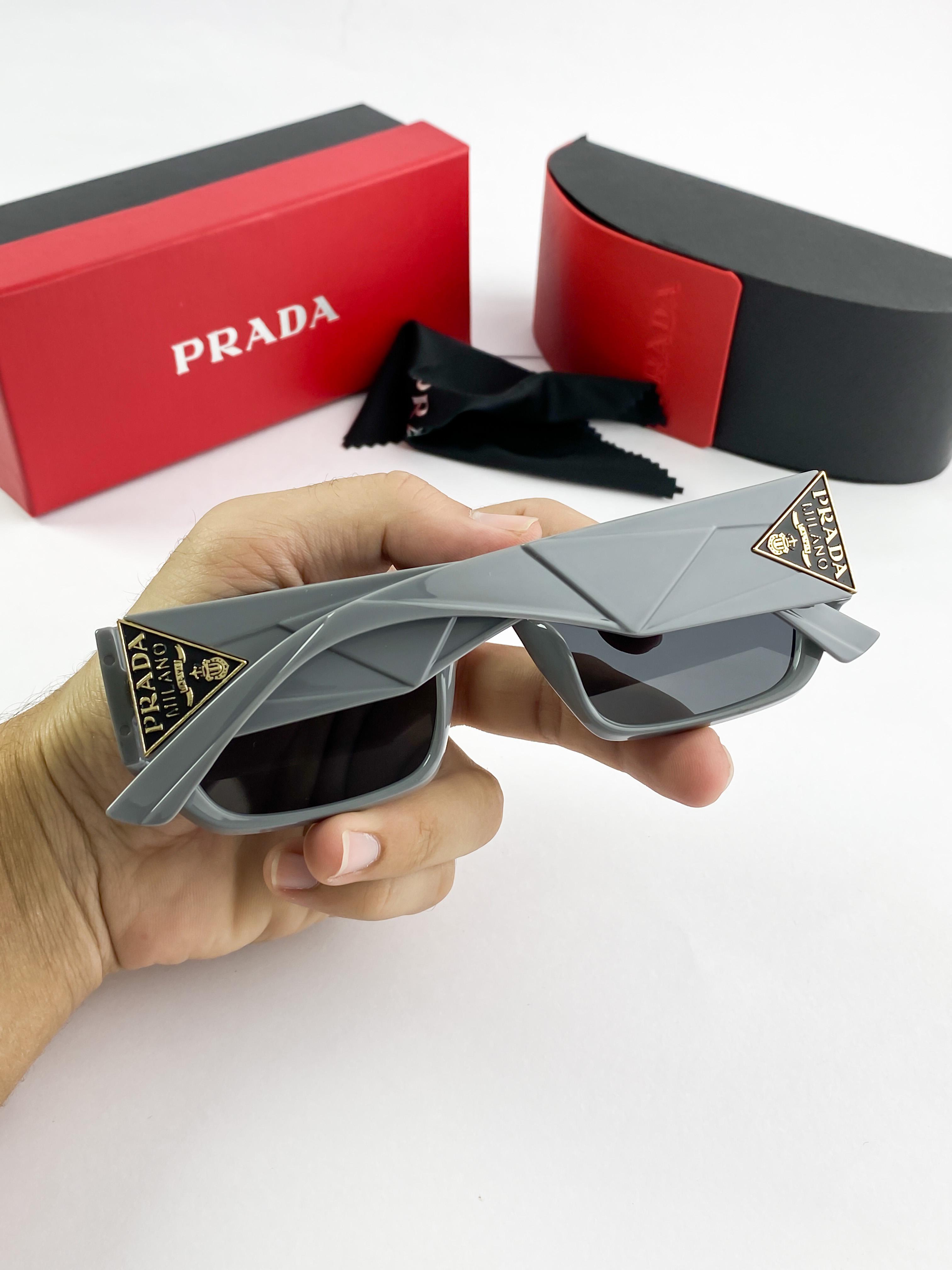 PRADA GREY BLACK 58043