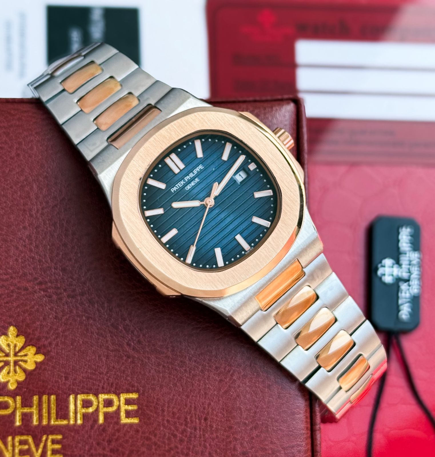 Patek Philippe - NAUTILUS COLLECTION
