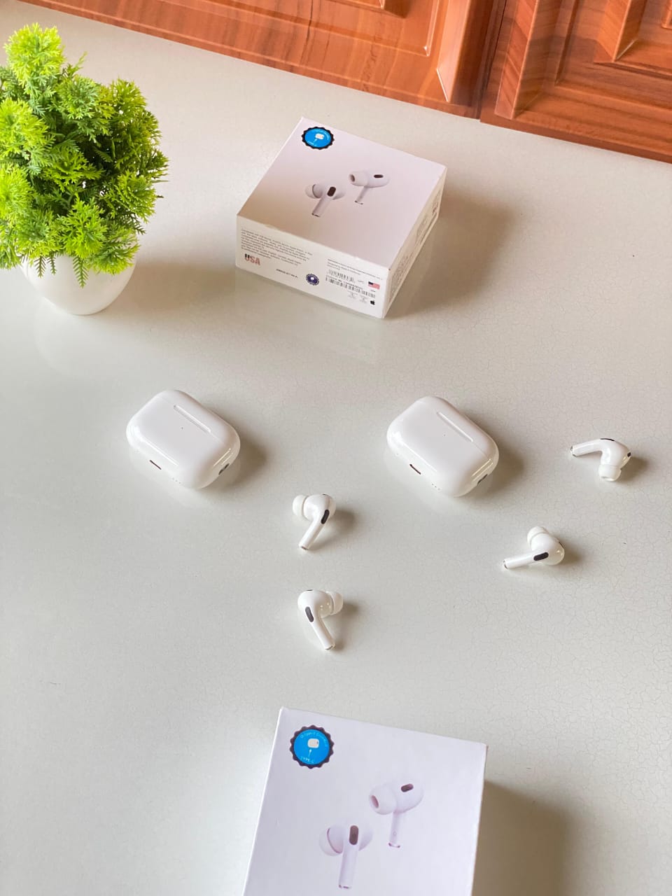 APPLE AIRPODS PRO 2nd Generation - MADE IN USA