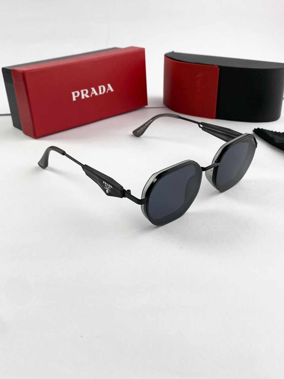 PRADA BLACK 110