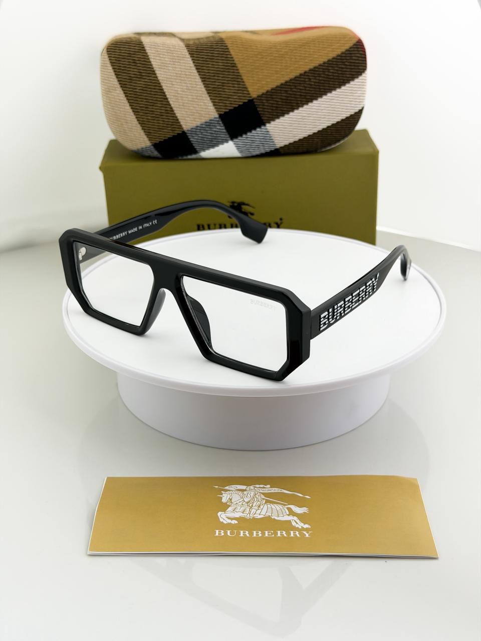 BURBERRY BLACK PLANO 4368