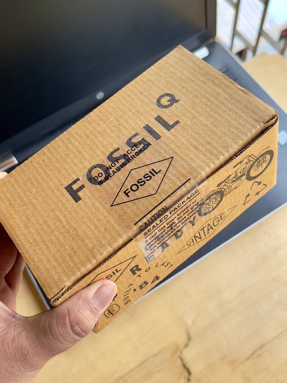 FOSSIL Q FOUNDER GEN 2 (AMOLED EDITION)